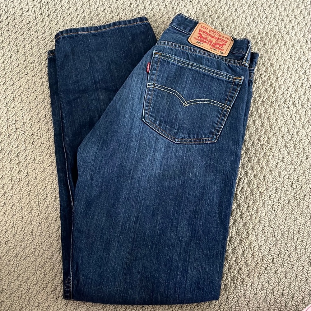 Like New Mens Levi Jeans